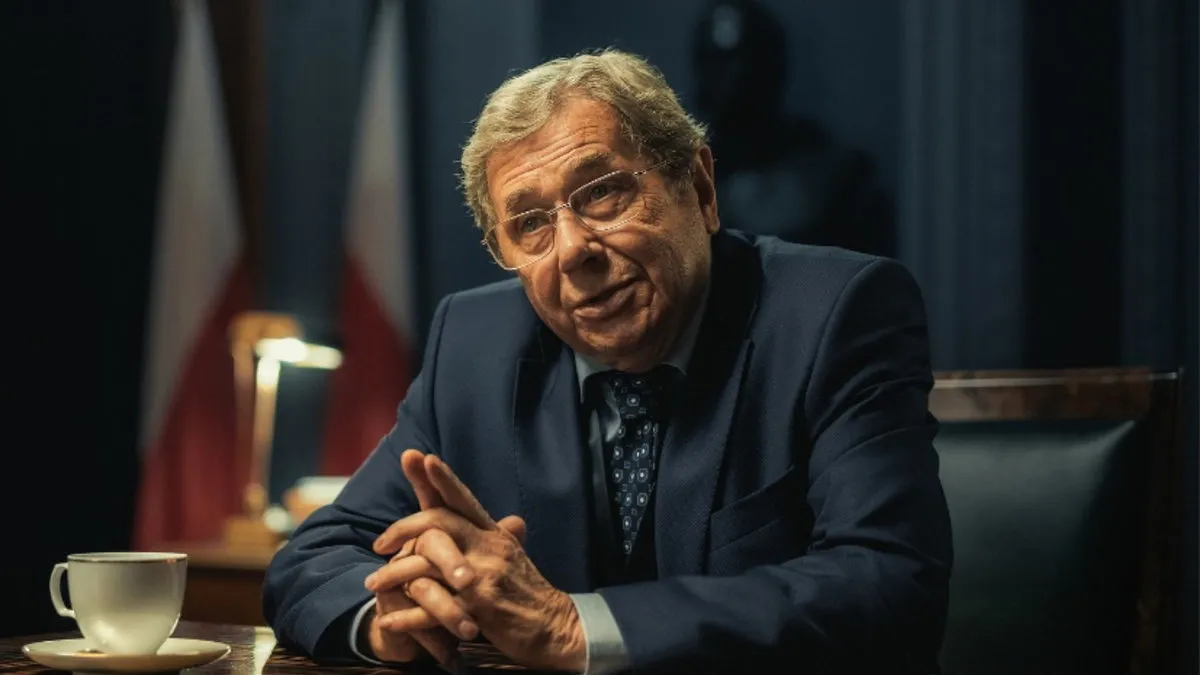 Janusz Gajos kończy 85 lat. W tym 60 spędził na scenie. "Reżyser mu niepotrzebny. Wszystko umie"