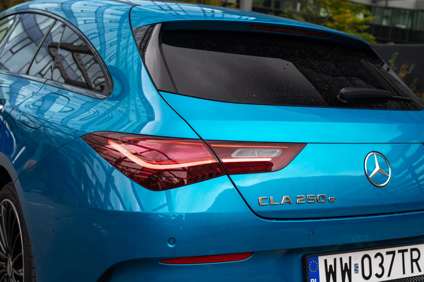 mercedes-cla-250e-shooting-brake-38313302.jpg