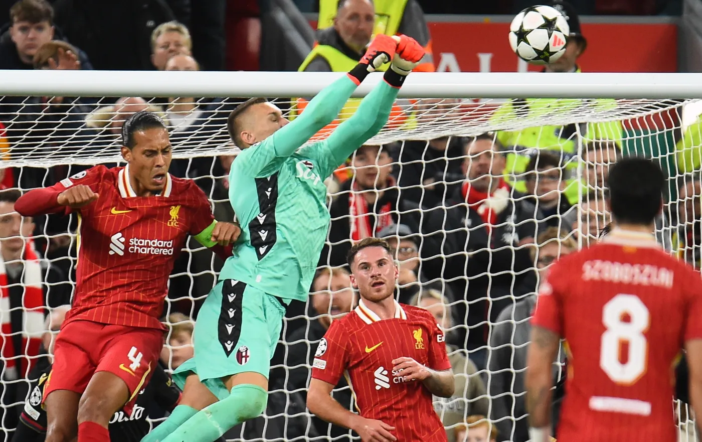 Liga Mistrzów. Skorupski nie zatrzymał Liverpoolu, debiut Skórasia, porażki Realu i Bayernu