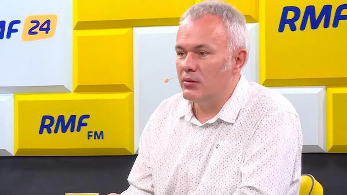 Koniec pewnej epoki. Robert Mazurek żegna się z RMF FM. Wiadomo, kto go zastąpi