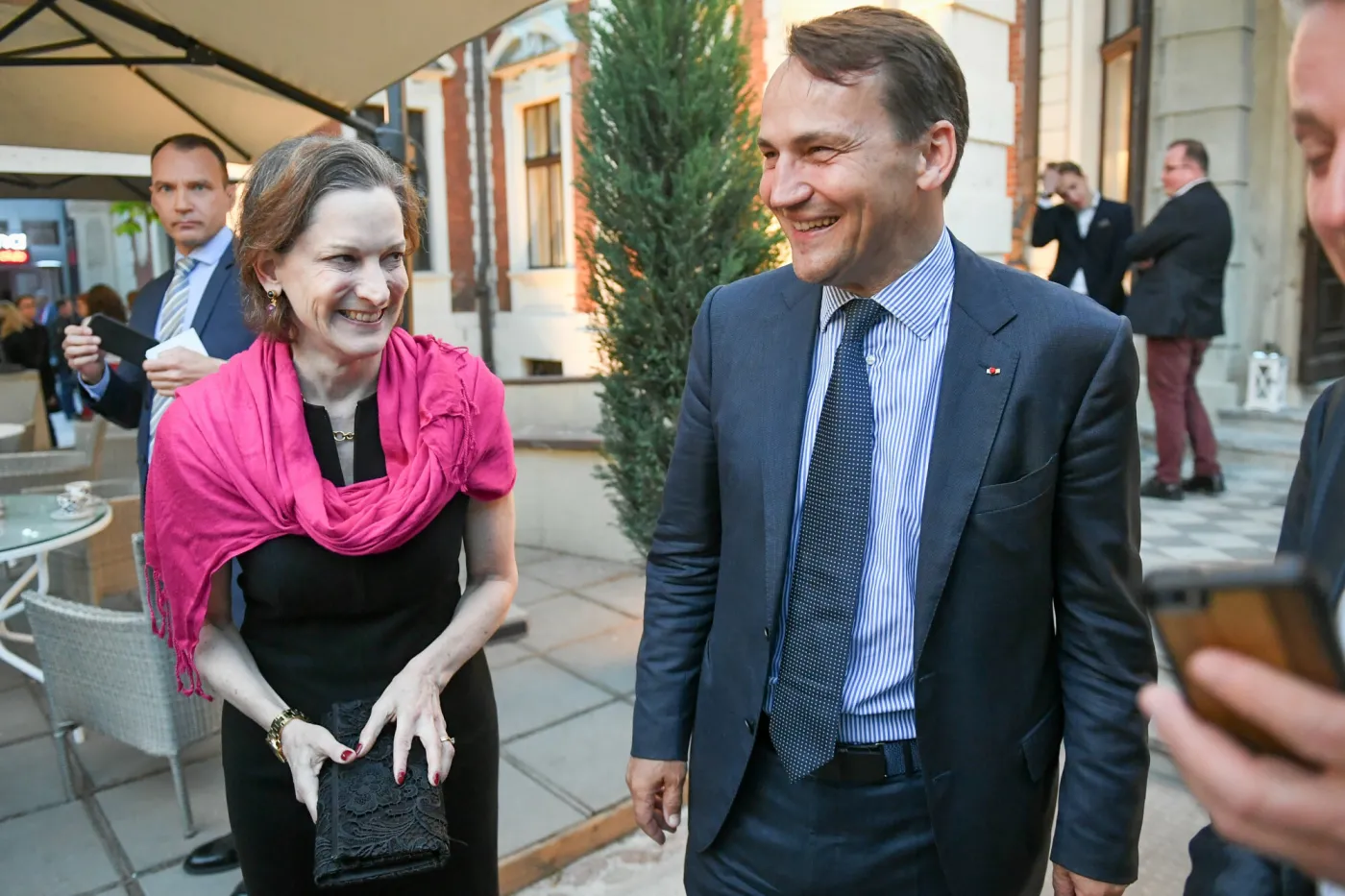 anne-applebaum-i-radoslaw-sikorski-38339156.jpg