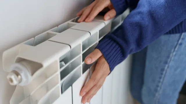 Ile stopni powinno być w mieszkaniu? Najlepsza temperatura dla zdrowia