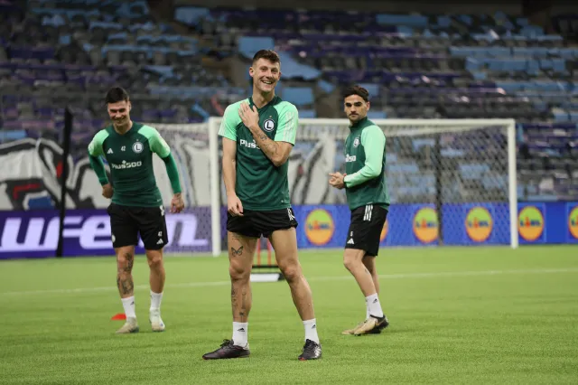 Djurgarden - Legia Warszawa meczem wysokiego ryzyka. "Znamy polskich kibiców"