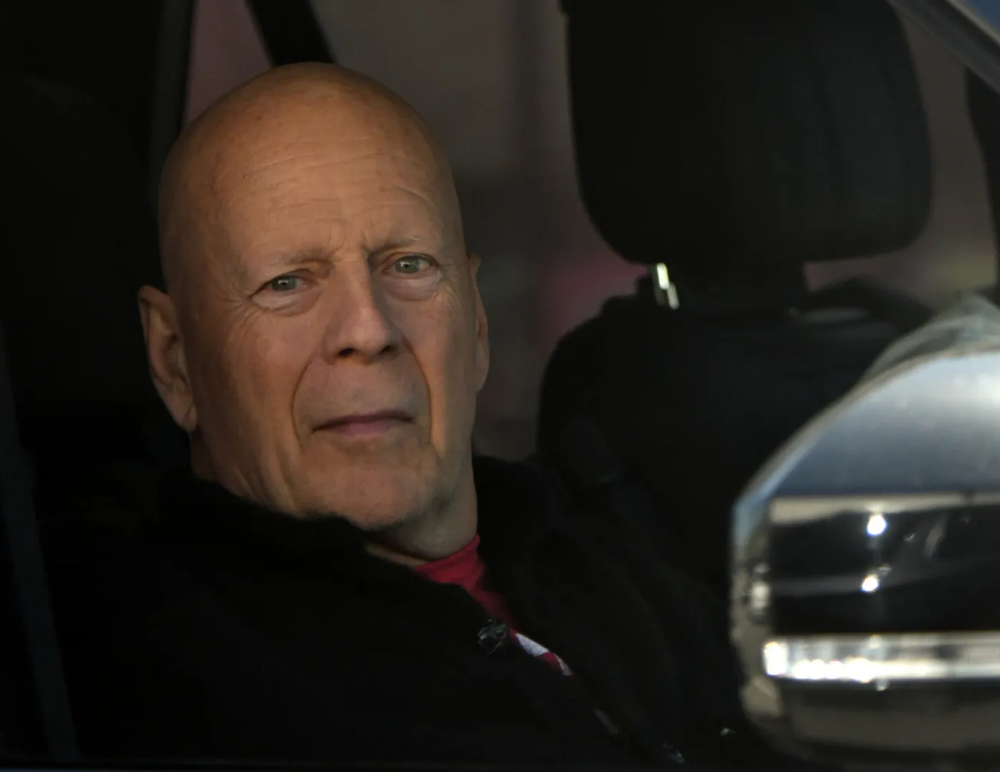 Wzruszający filmik z Bruce'em Willisem. Aktor wyszedł z domu i miał wyjątkowe spotkanie [WIDEO]