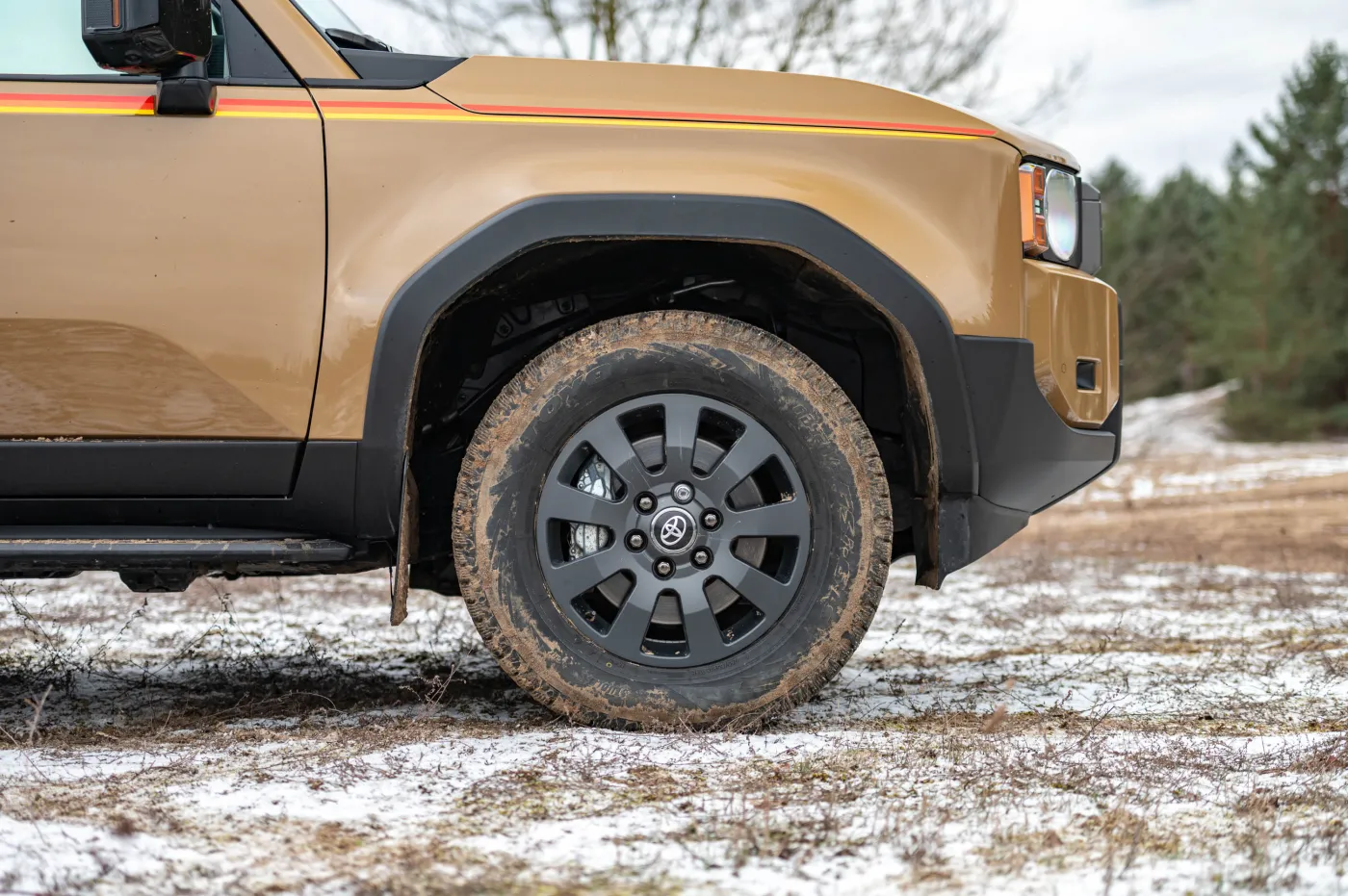 toyota-land-cruiser-first-edition-38416113.jpg