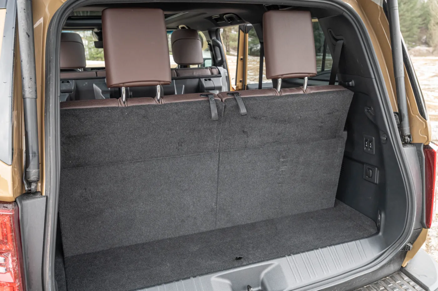 toyota-land-cruiser-first-edition-38416223.jpg