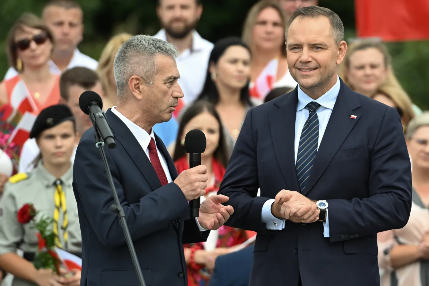 Ten szczegół garderoby Karola Nawrockiego przyciąga uwagę. Kosztowny drobiazg