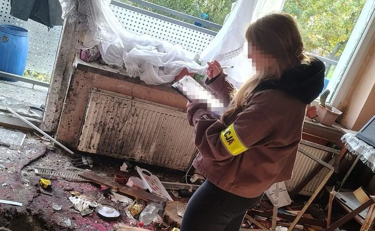 Nagły wybuch pocisku z czasów II wojny. Saperzy znaleźli w mieszkaniu także minę