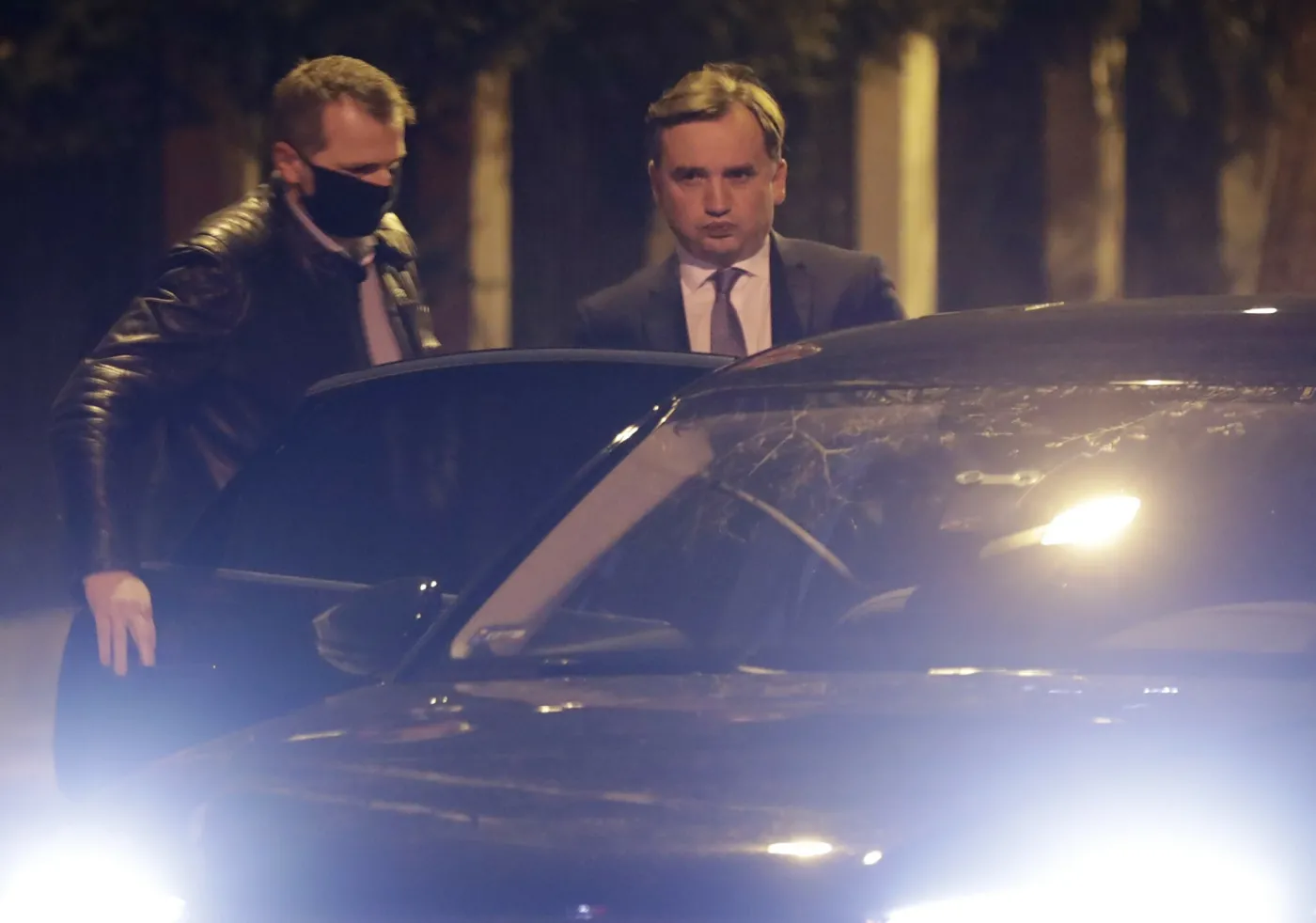 Orban spotkał się z Ziobrą. Tusk: Albo w areszcie, albo w Budapeszcie