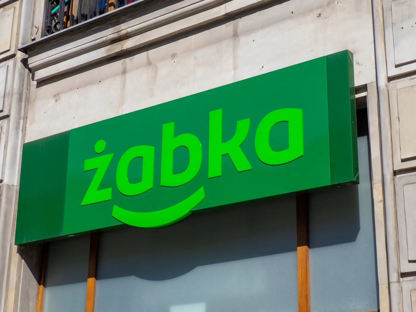 W jakich godzinach otwarta jest Żabka w Boże Narodzenie? Godziny otwarcia