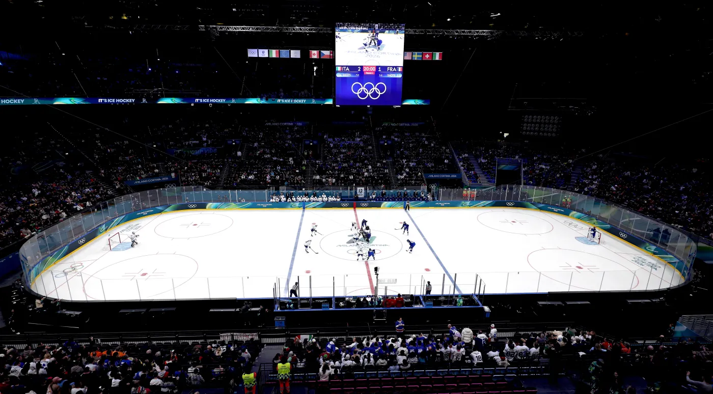 Skandal na igrzyskach olimpijskich. Rosyjska flaga na meczu USA - Czechy