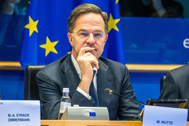 Sensacyjne doniesienia. Amerykanie naciskają na NATO. Nie chcą Ukrainy