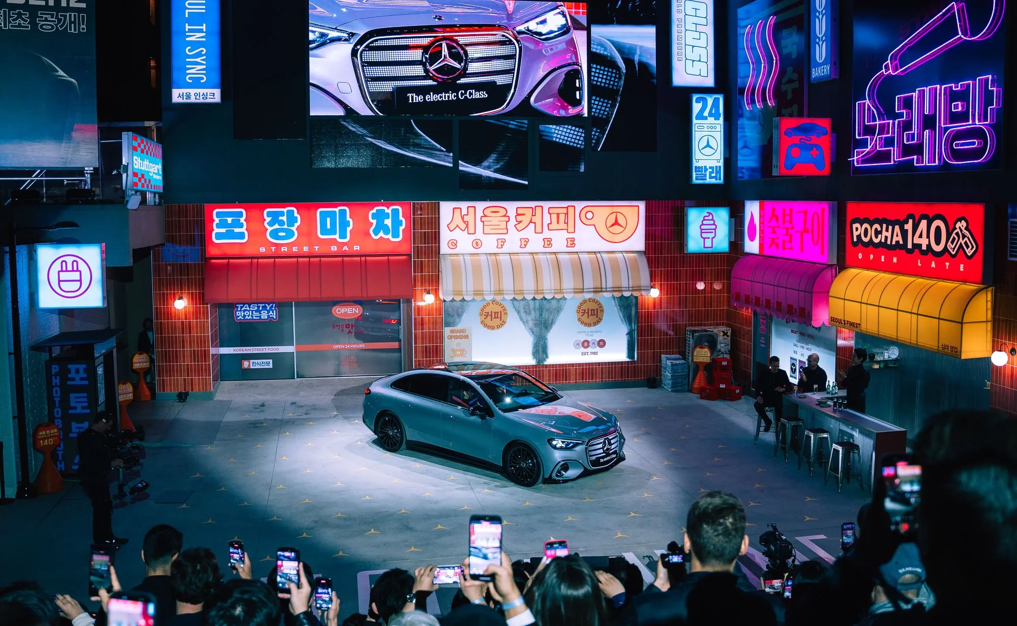 Nowy Mercedes to ósmy cud świata. Silnik 2.0 zdeklasowany, pod maską rewolucja