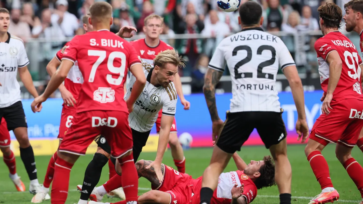Gol i samobój Augustyniaka. Piłkarz Legii zrobił to w zaledwie dwie minuty