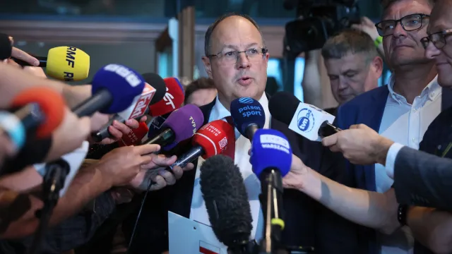 Nitras uderza w nowego szefa PKOl. Kmita murem stał za Piesiewiczem