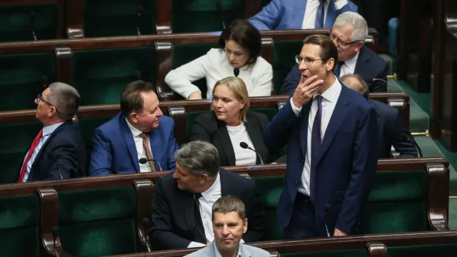 Posłanka PiS szczekała w Sejmie. Niebywałe sceny podczas posiedzenia [WIDEO]