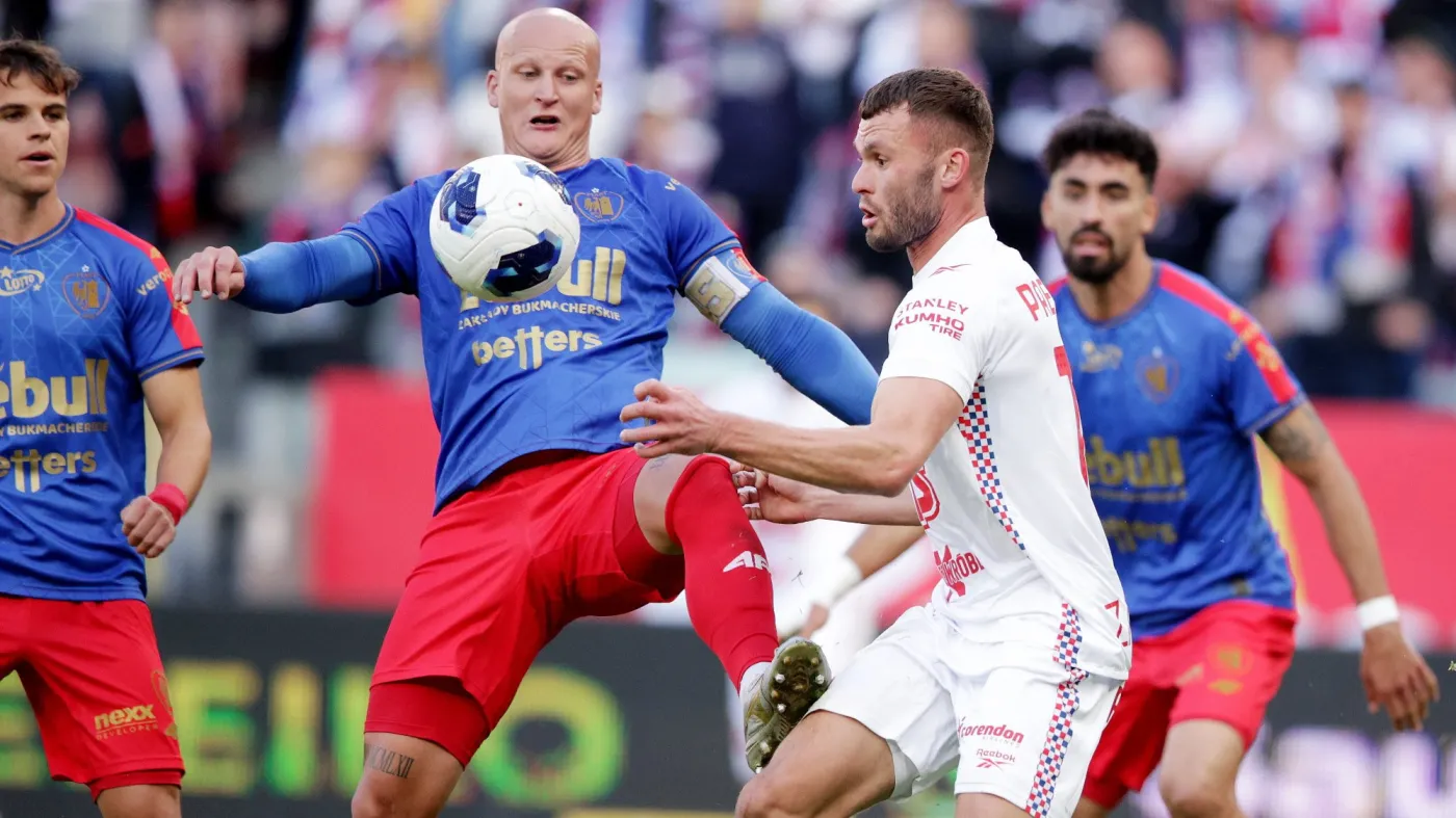 Lider Ekstraklasy stracił punkty w derbach. Górnik Zabrze - Piast Gliwice 1:1
