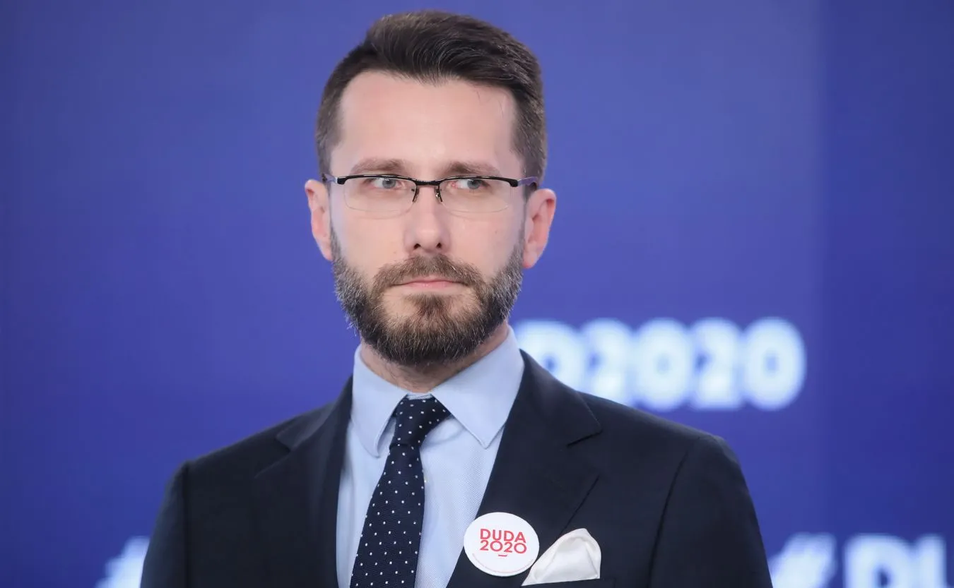 Fogiel: W weekend przejrzałem Facebooka pana atakującego panią mecenas...