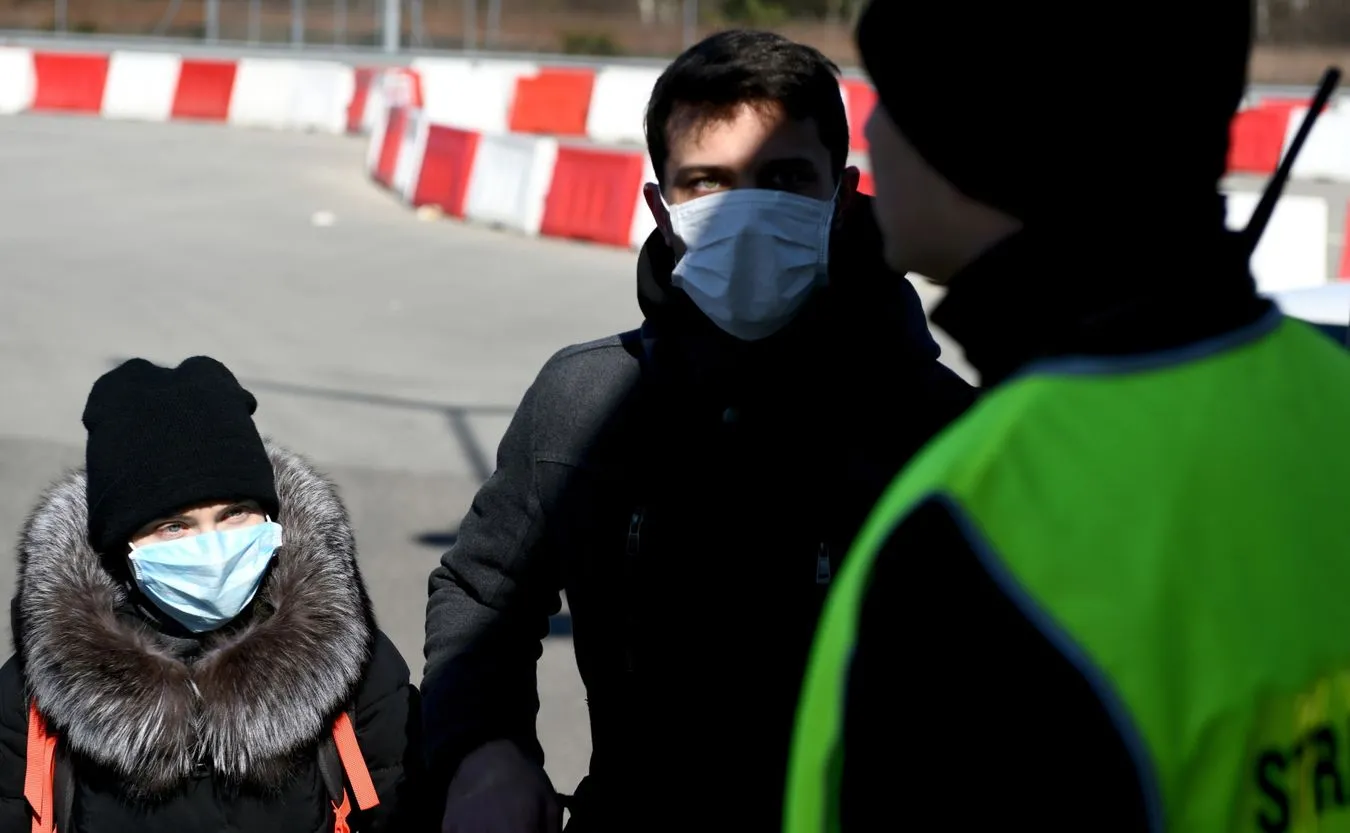 Wielka strefa kwarantanny. Izolowanych będzie nawet 100 tys. osób