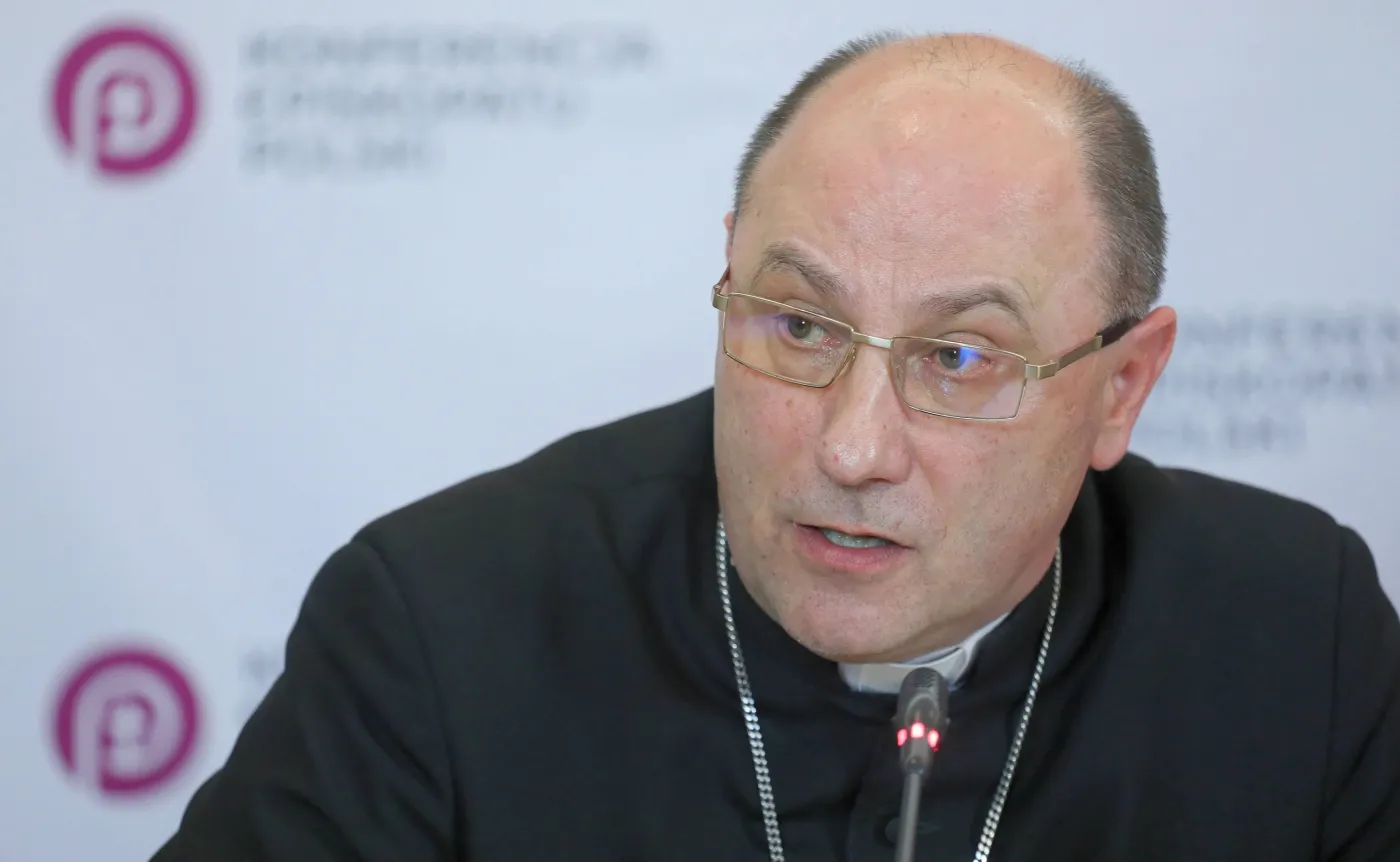 Koronawirus jako kara boska? Prymas Polak: Pan nie przychodzi do nas jako epidemia