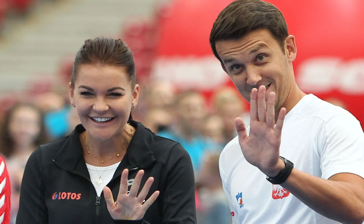 Radwańska o kwarantannie z mężem: Talerze na razie nie latają [WIDEO]