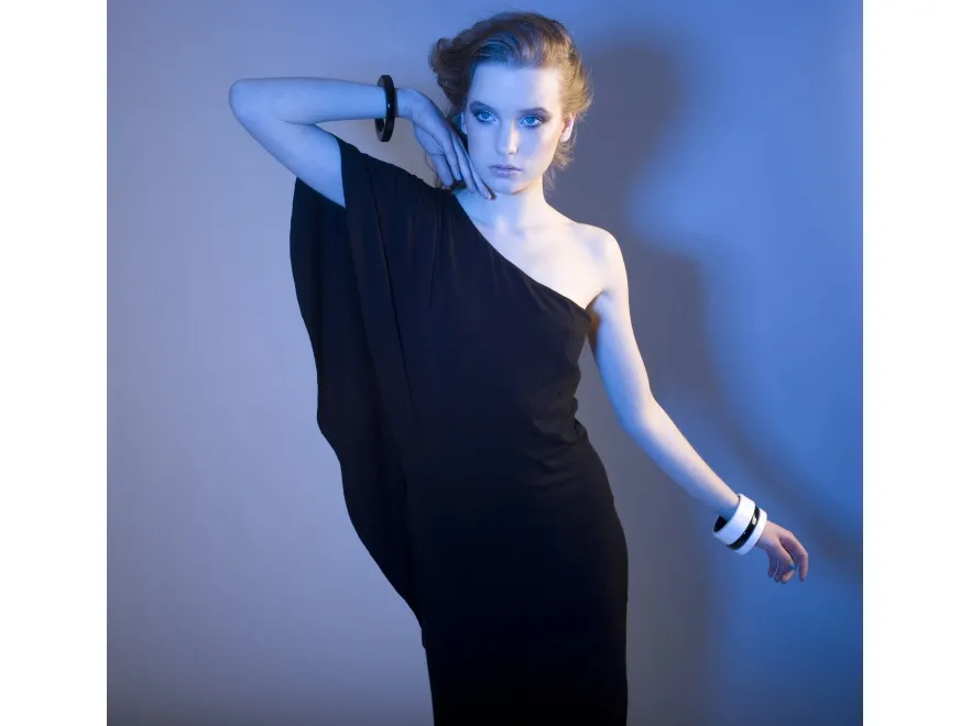 Sukienka Solar zaprojektowana podczas warsztatów New Folk Design