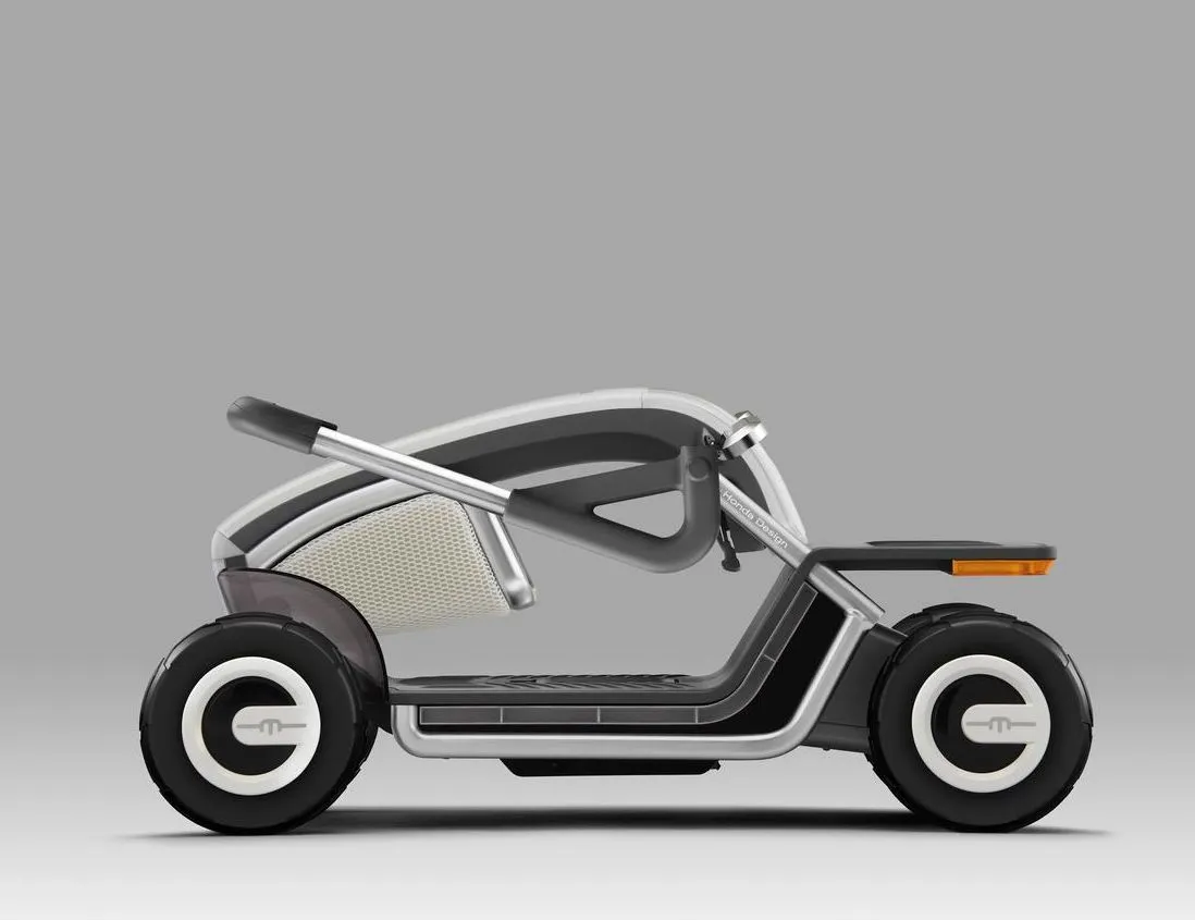 2717697-16404-honda-announces-overview-of-display-for-the-42nd-tokyo-motor-show-2011.jpg