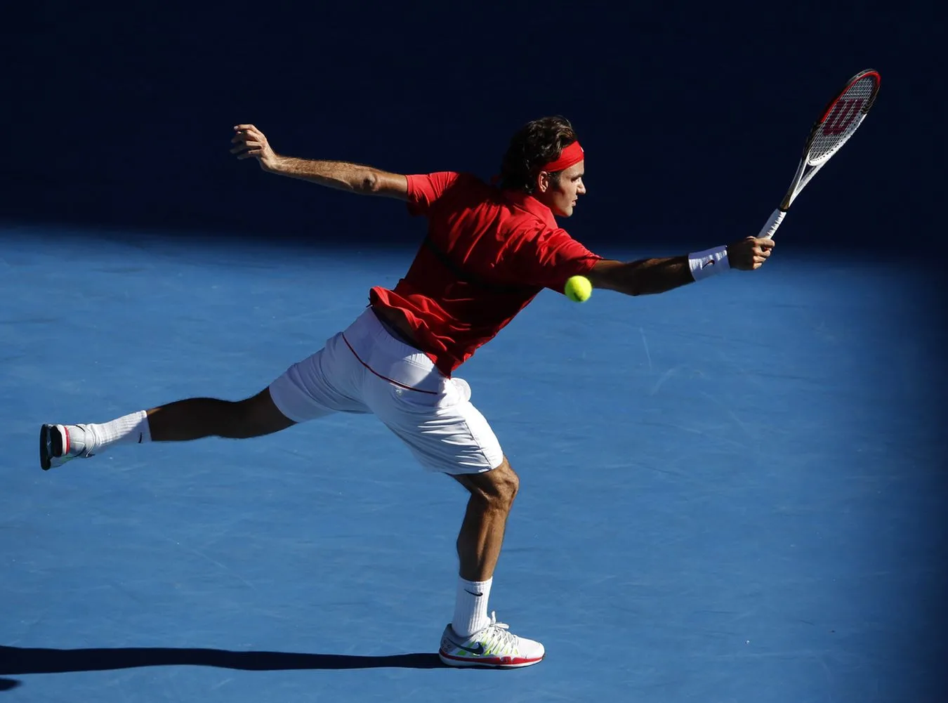 Federer pierwszym półfinalistą setnego Australian Open