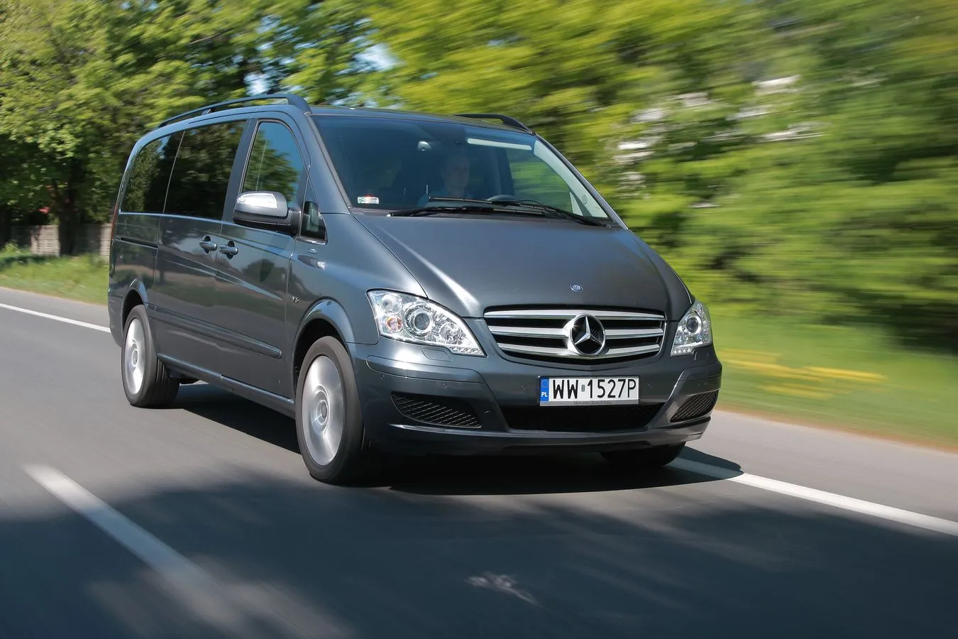 2848758-mercedes-mercedes-viano-cdi-ambiente-2.jpg