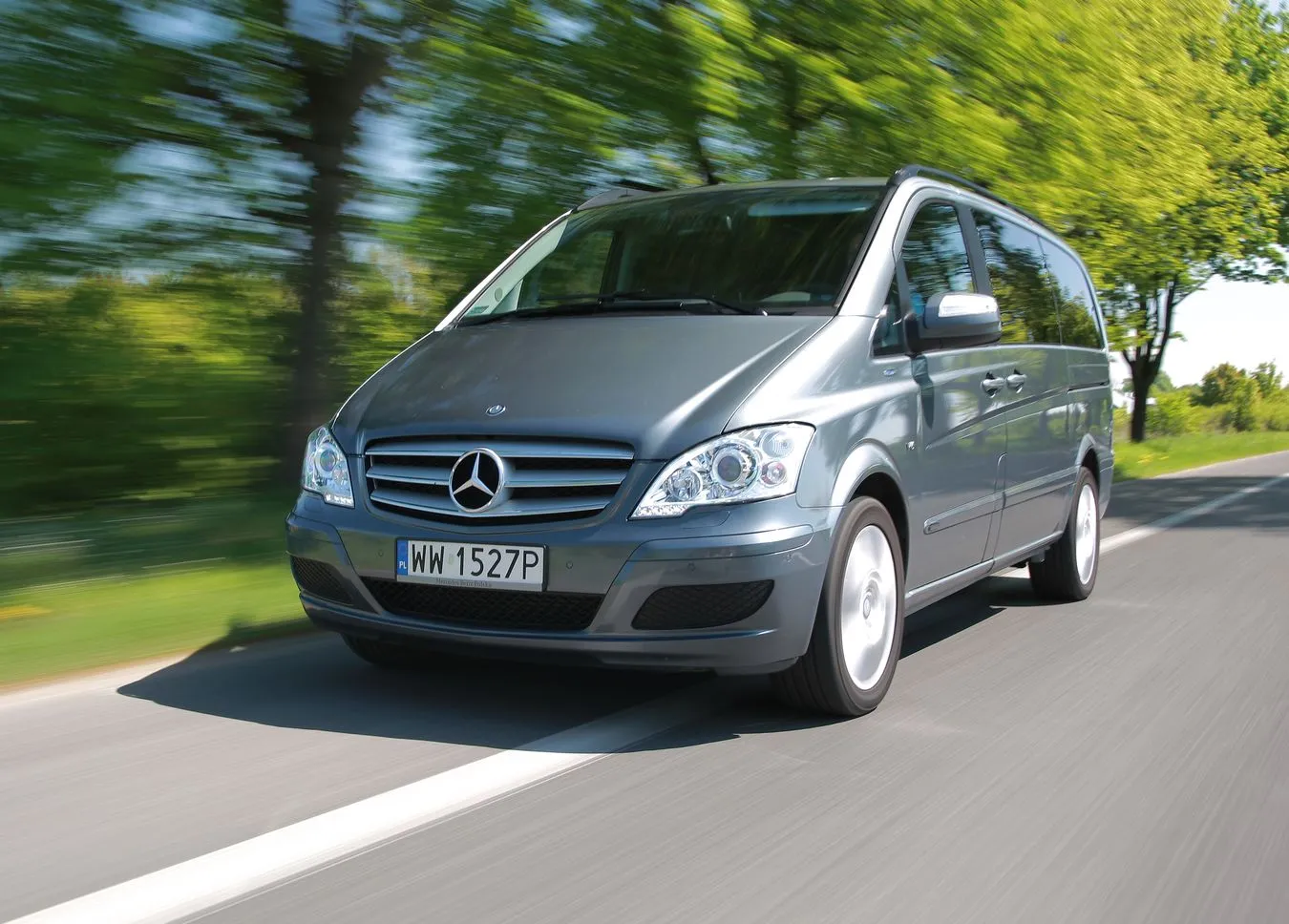 2848916-mercedes-mercedes-viano-cdi-ambiente-6.jpg