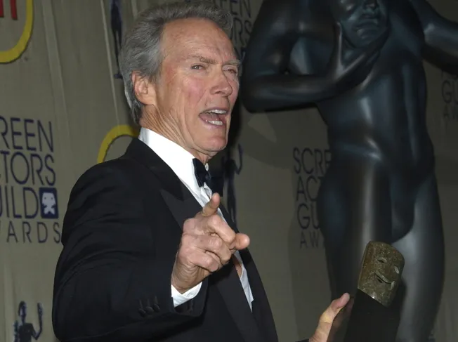 3583498-clint-eastwood-na-gali-screen-actors.jpg