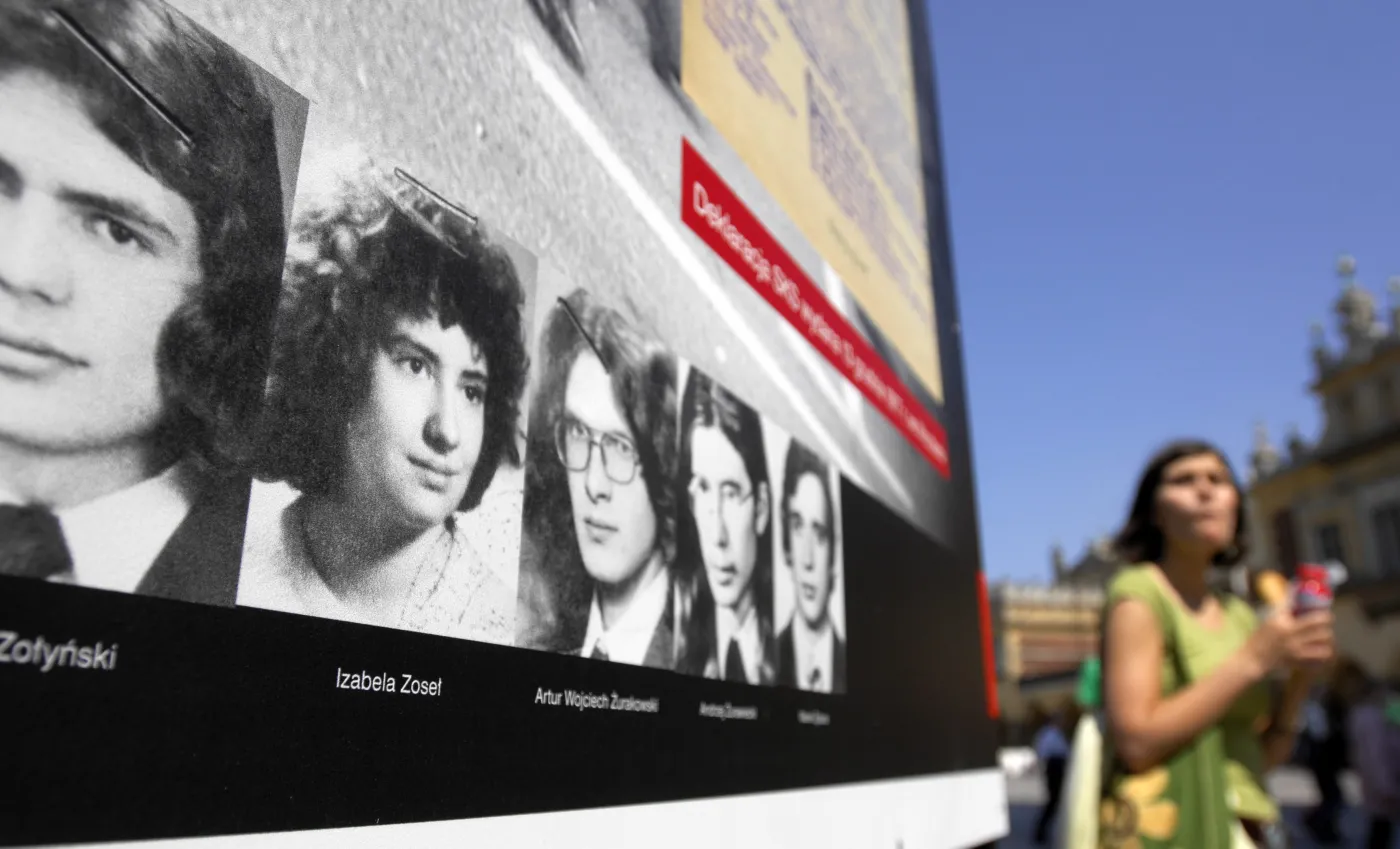 Śmierć Pyjasa: Biegli potwierdzają upadek ze schodów