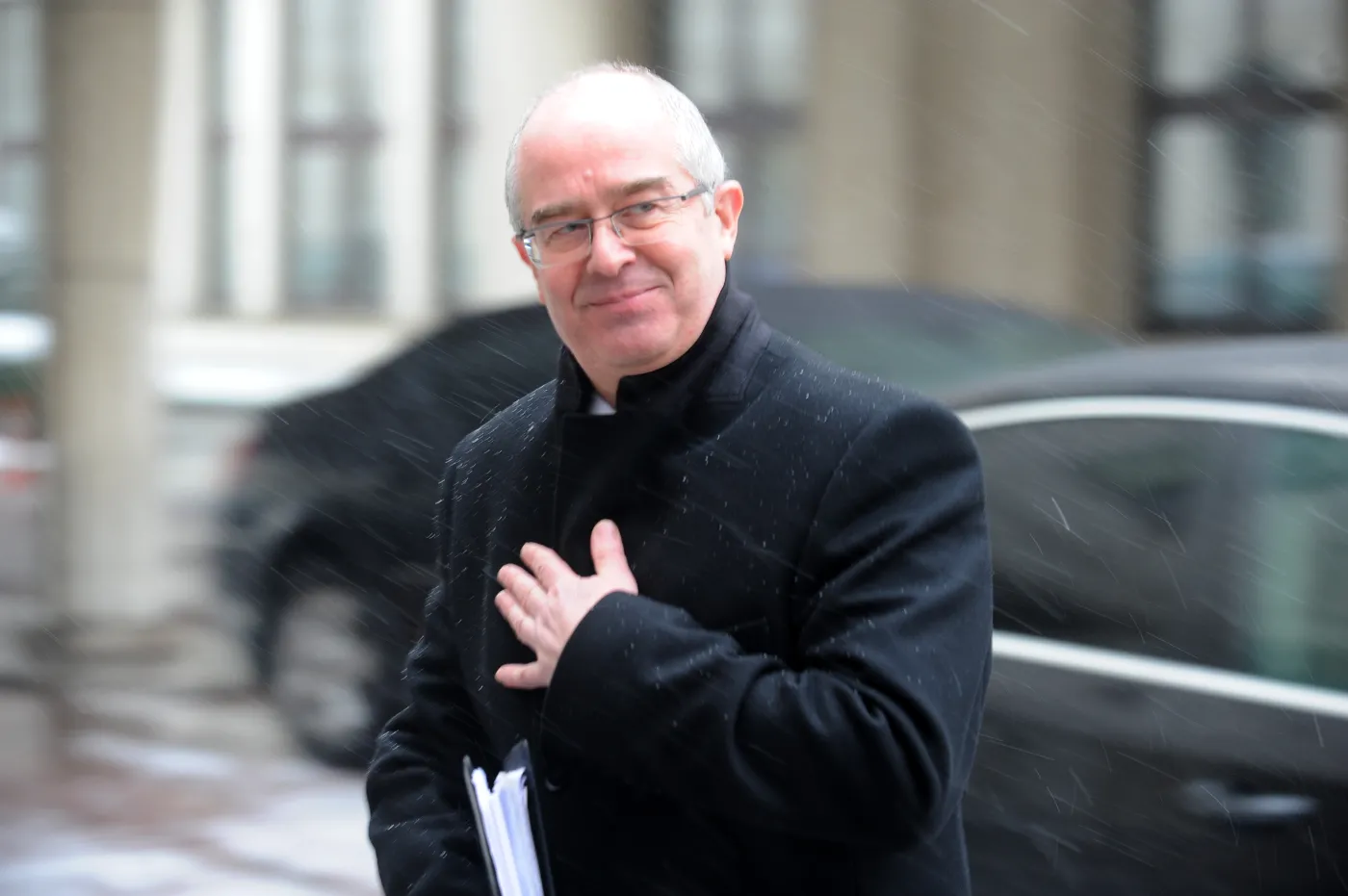 Prokurator generalny Andrzej Seremet wychodzi z Sejmu