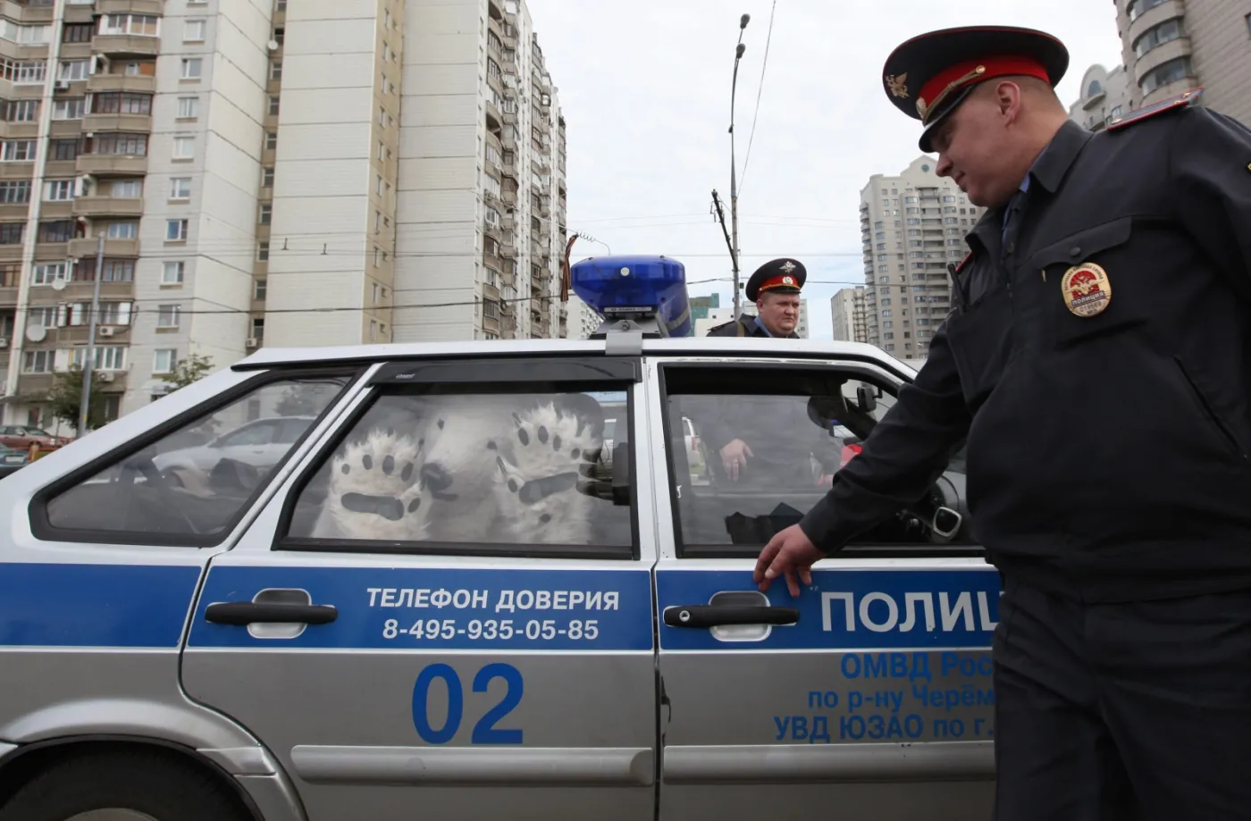 Demonstracja Greenpeace przed siedzibą Gazpromu