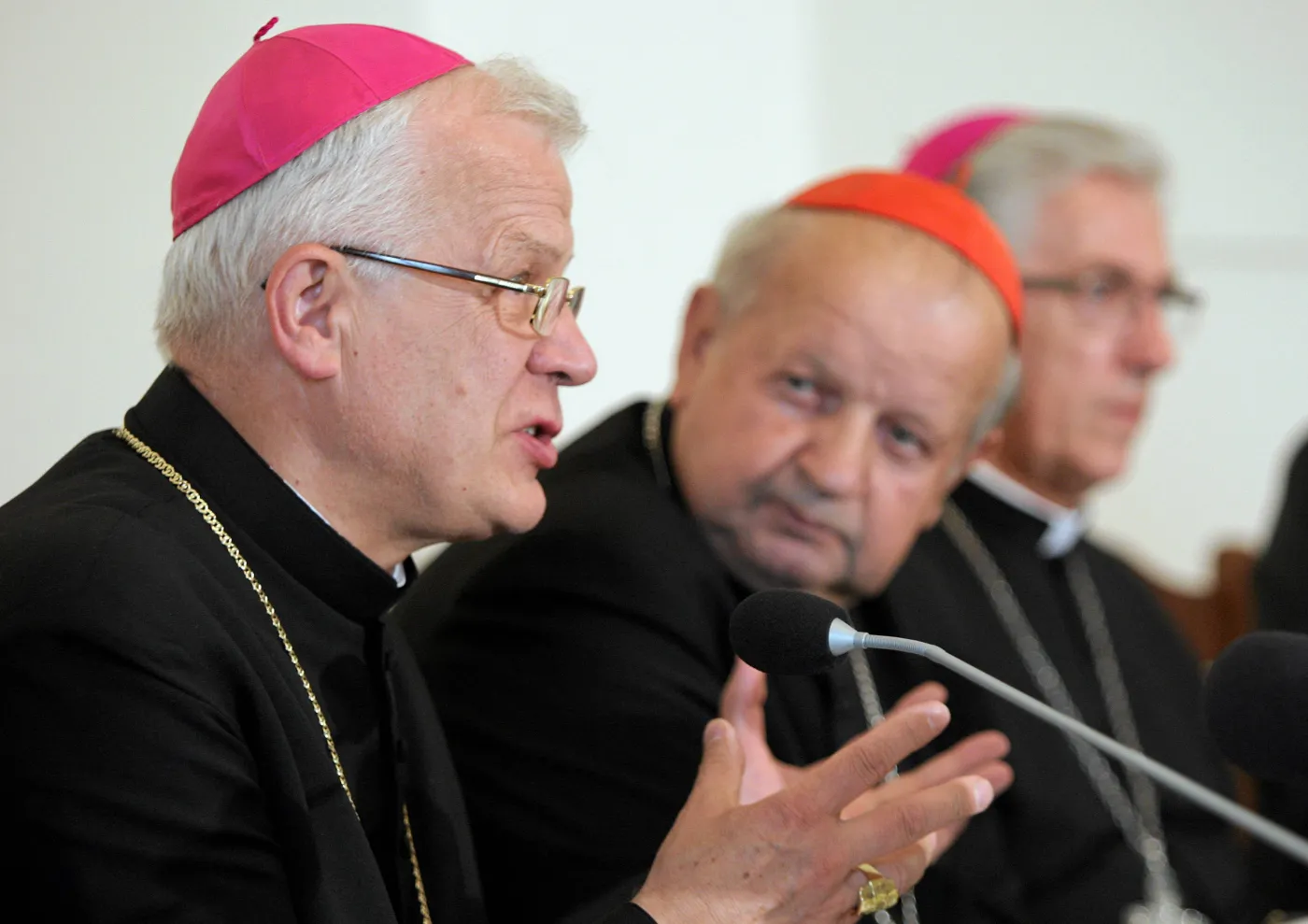 Abp Józef Michalik: To dziennikarze okazali się agresywni i nieuczciwi