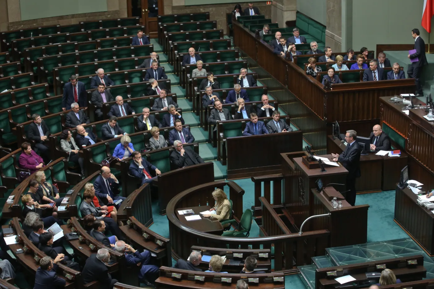 Koalicja rządowa broni marszałka Sejmu Radosława Sikorskiego