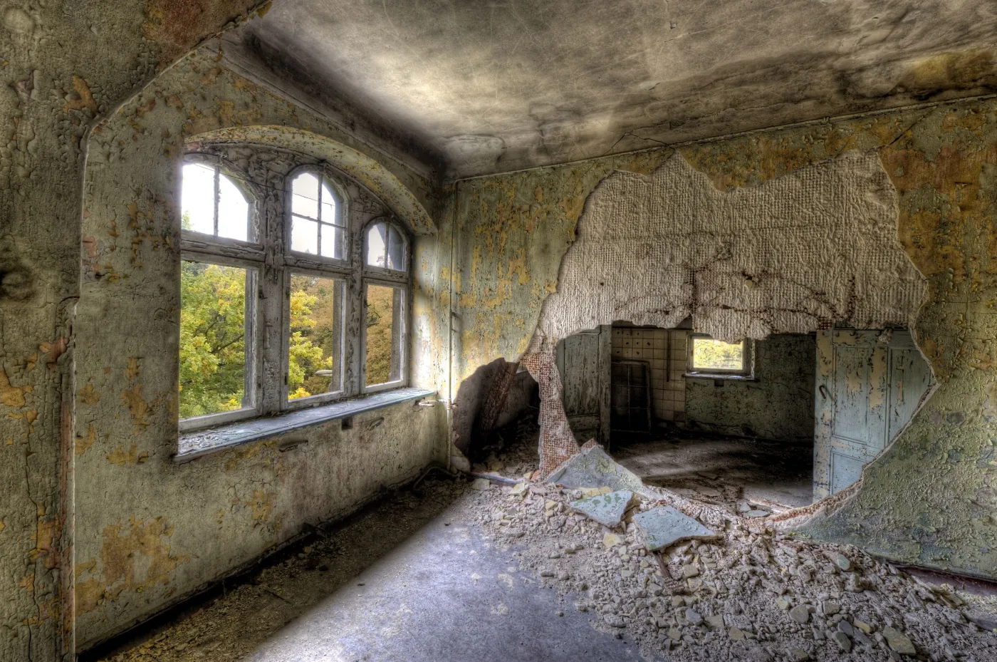 7687712-opuszczony-szpital-beelitz-heilst-tten.jpg