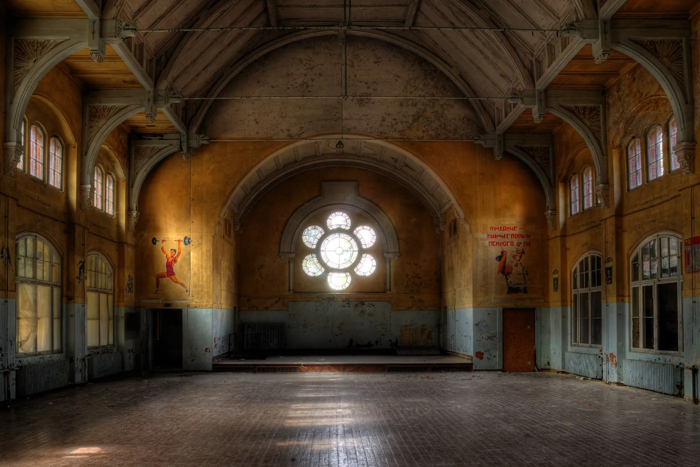 7694214-opuszczony-szpital-beelitz-heilst-tten.jpg
