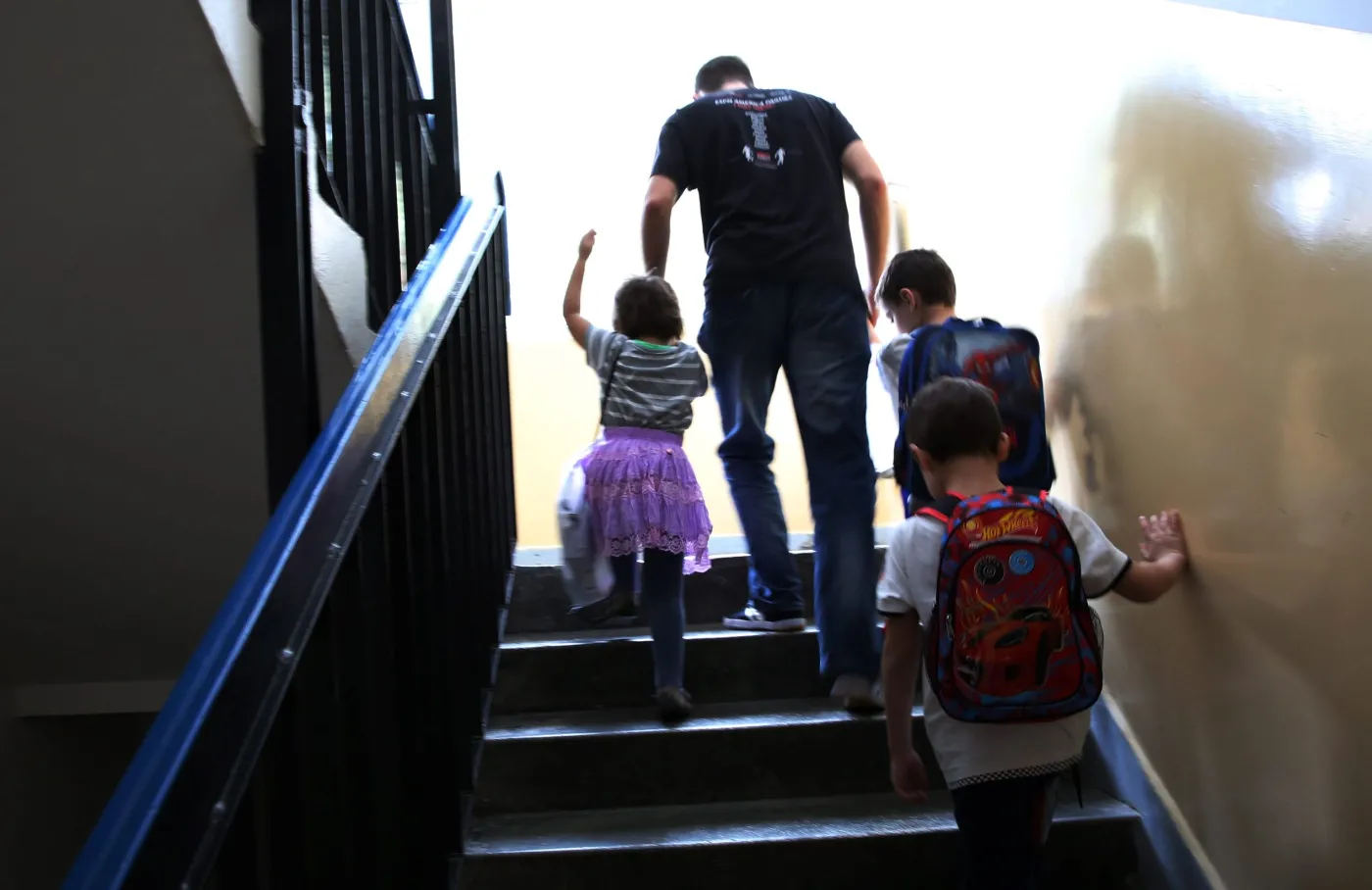 Wilgoć i karaluchy witają w Polsce. Tak się u nas żyje uciekinierom zza granicy