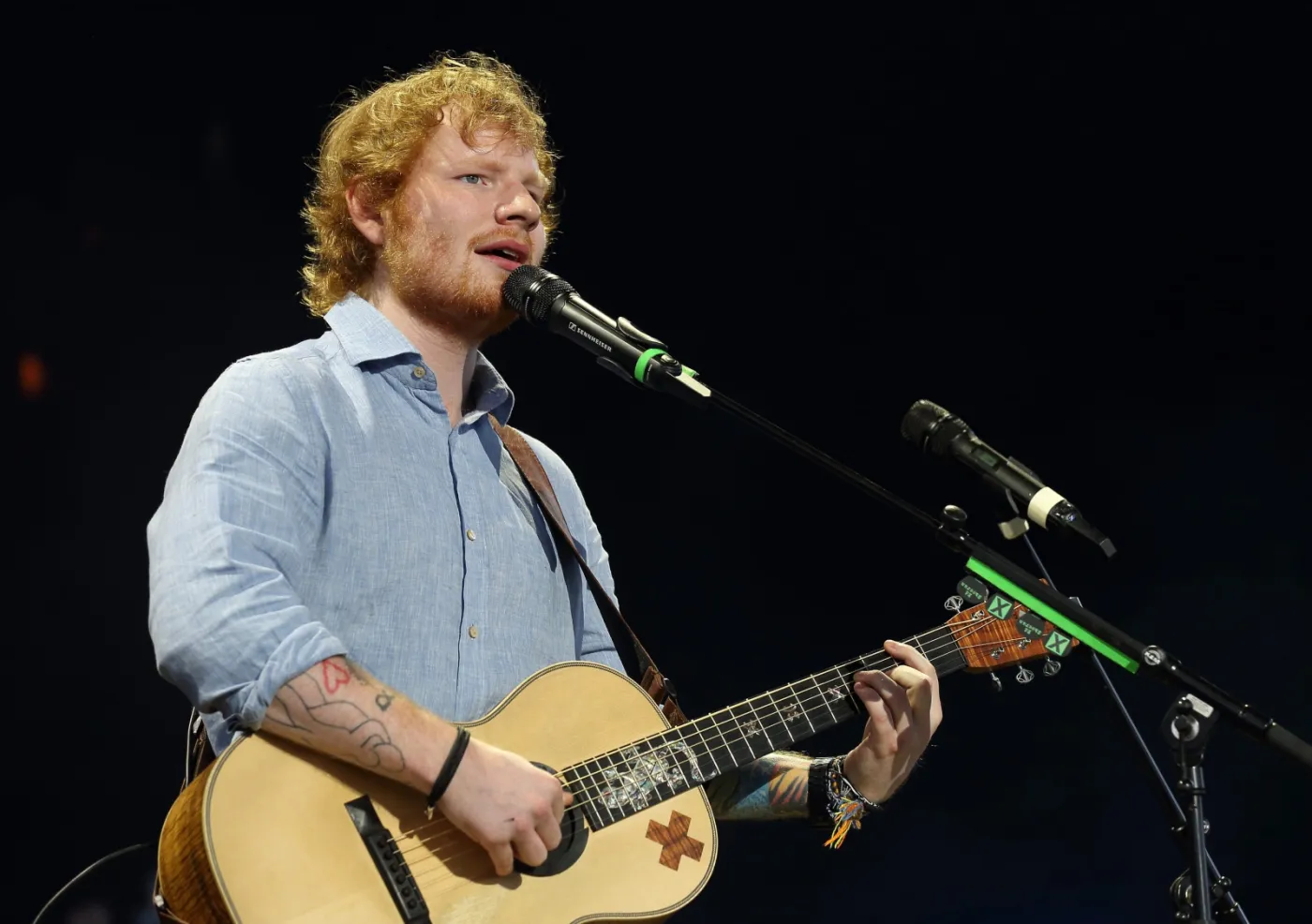 Ed Sheeran podczas występu w Klipsch Music Center w Indianapolis