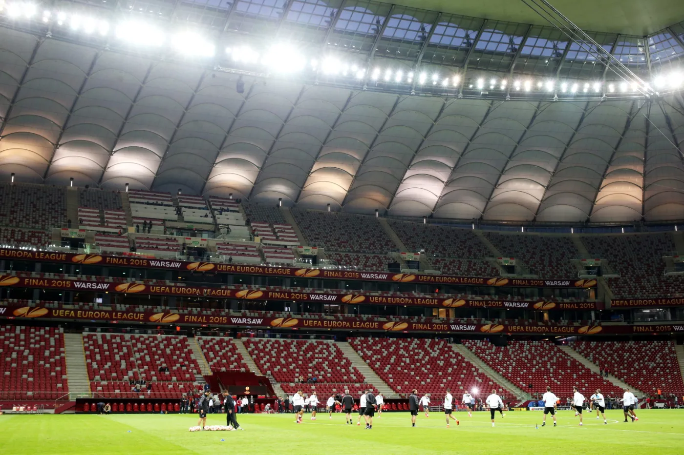 Piłkarze Sevilli trenują na Stadionie Narodowym