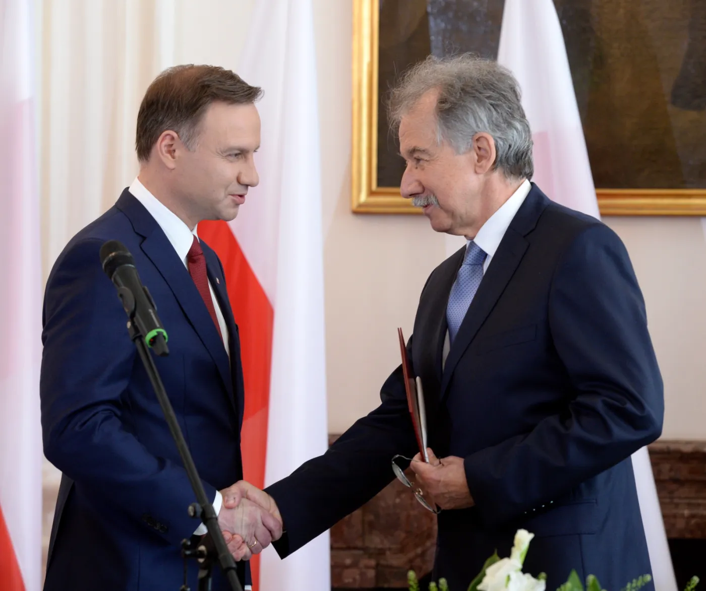 7825315-prezydent-elekt-andrzej-duda-otrzymal.jpg