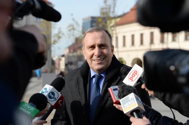 Schetyna przeciwko Kopacz na czele klubu PO. "Neumann to ciekawa kandydatura"