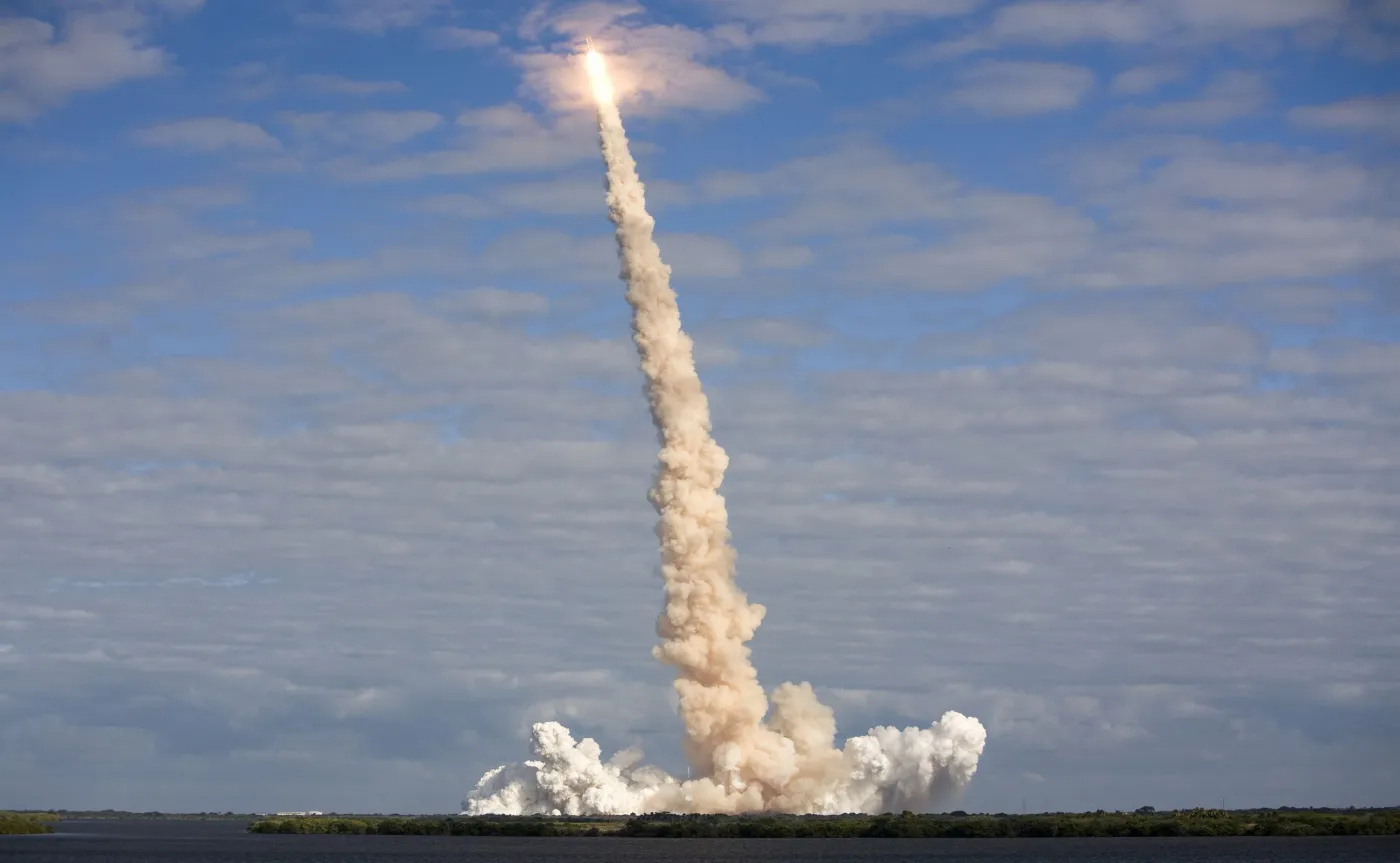 Start wahadłowca Atlantis z Przylądka Canaveral w 2009 roku na Florydzie