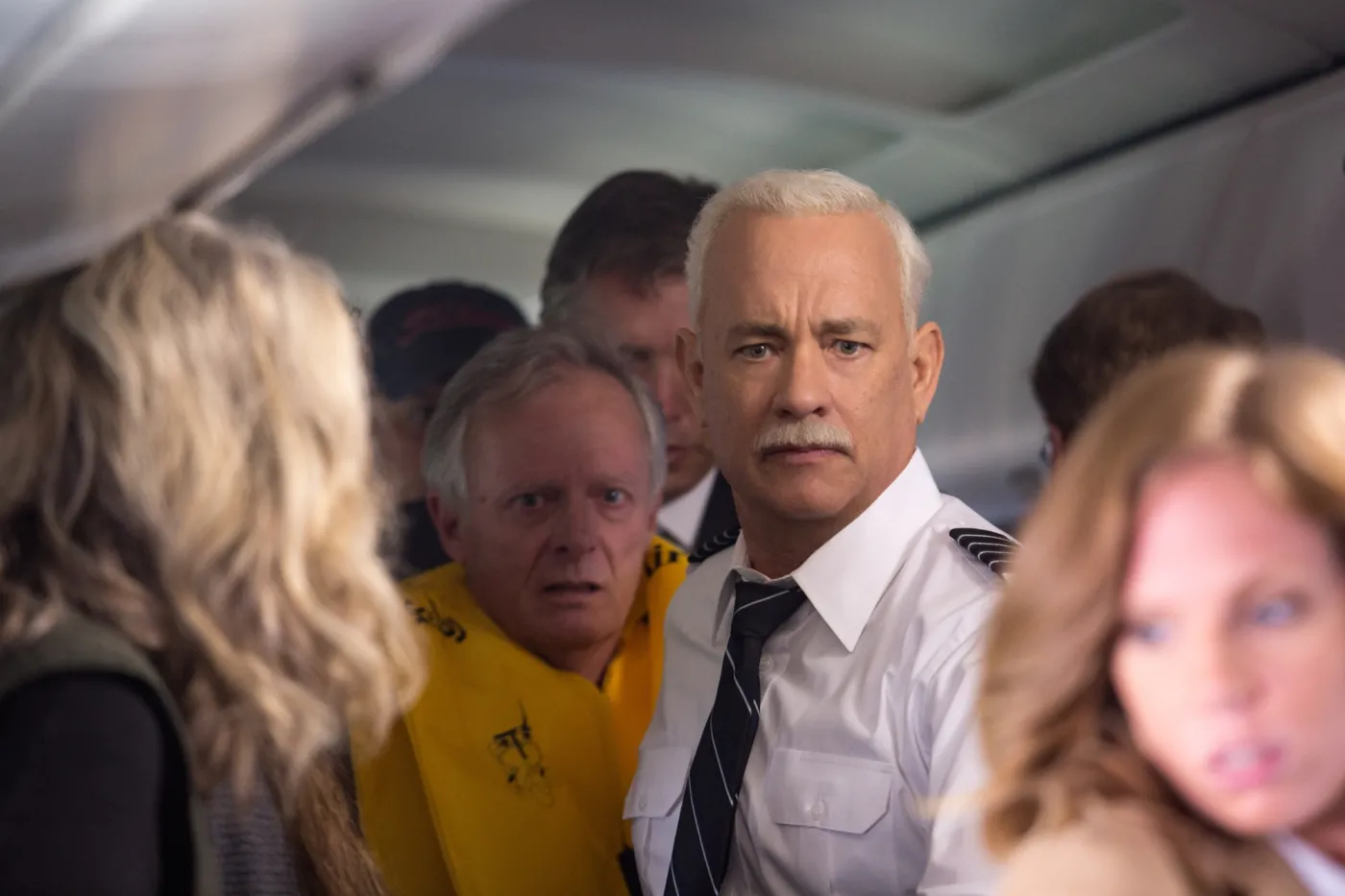 "Sully" - film z Tomem Hanksem o słynnym wodowaniu na rzece Hudson od 2 grudnia w kinach [GALERIA]