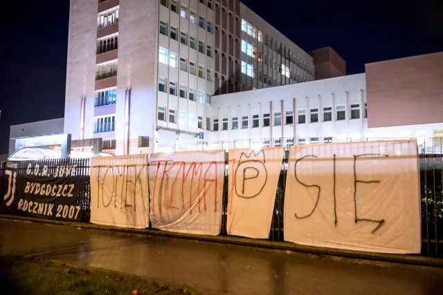 Tomasz Gollob w stanie śpiączki farmakologicznej. Żużlowiec oddycha przez respirator