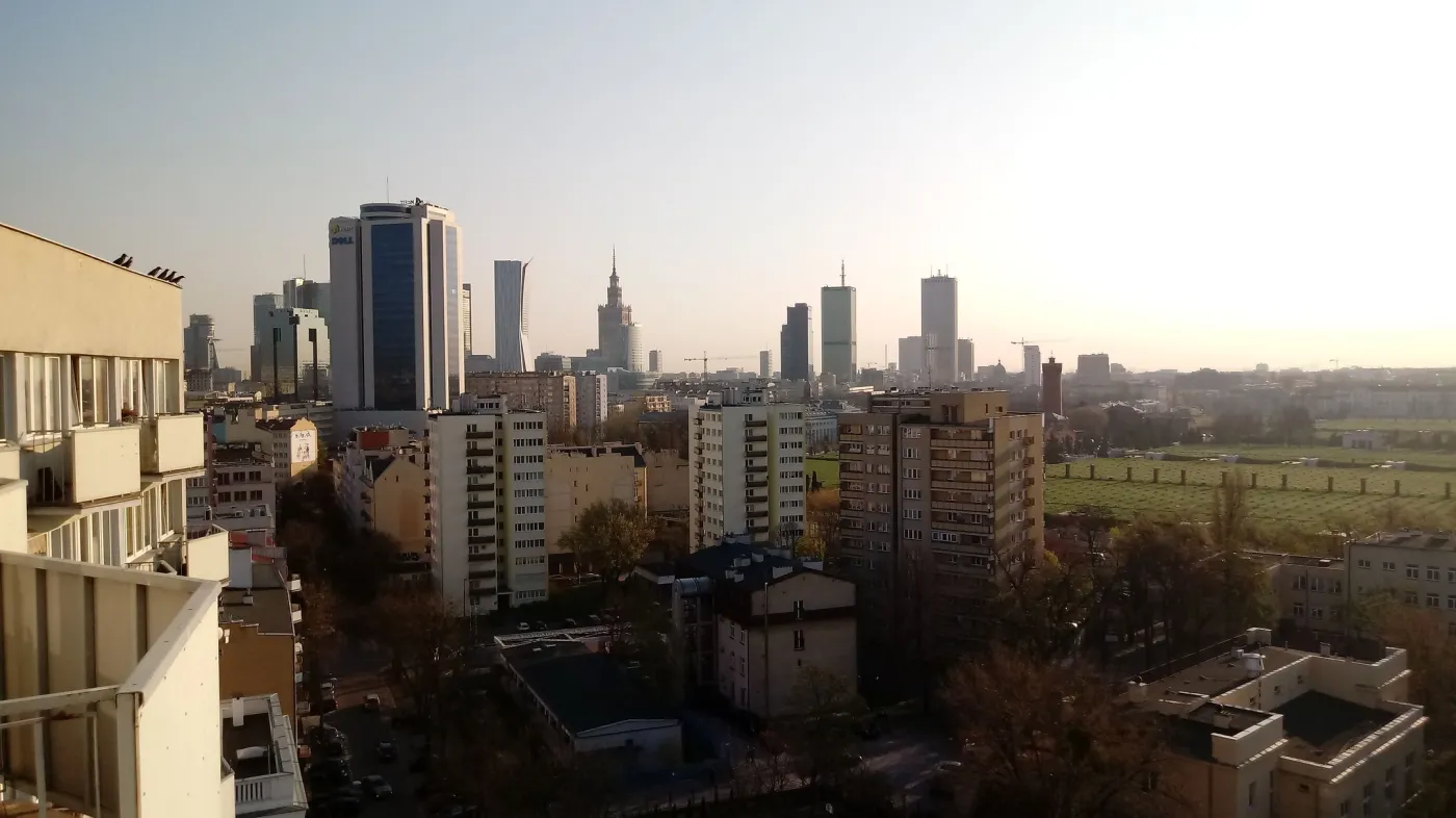 10154164-zdjecie-wykonne-aparatem-w-telefonie.jpg