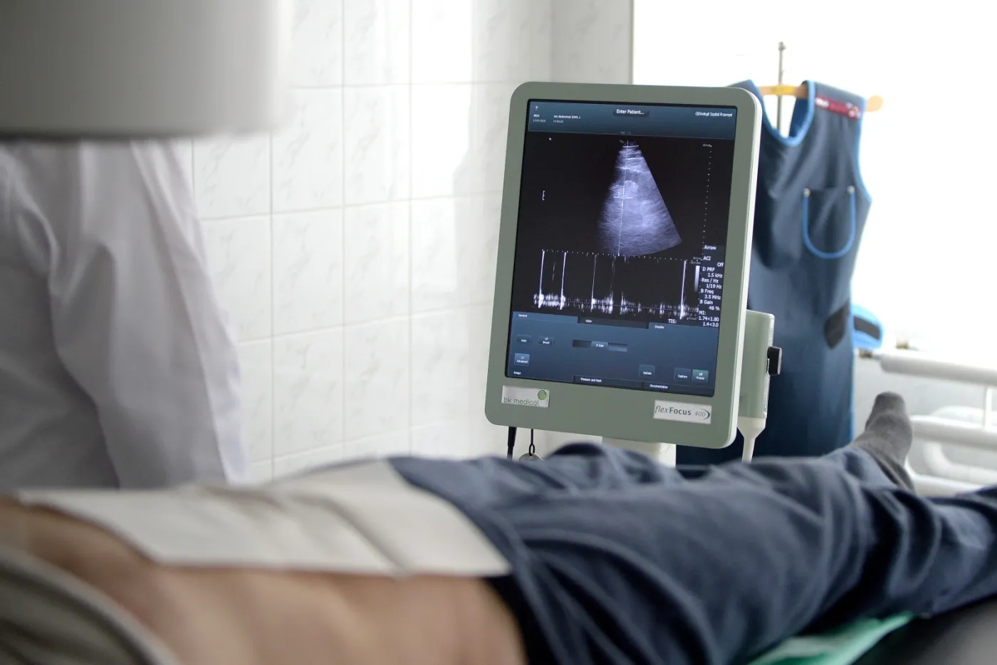 Fala uderzeniowa rozbija kamienie w nerkach. Aparat za ponad milion złotych