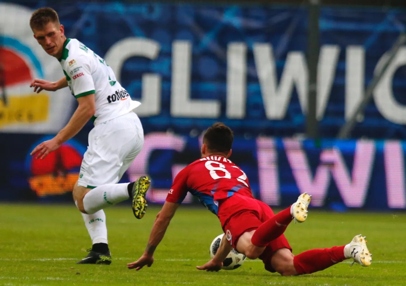 Lechia, Piast, Bruk-Bet i Sandecja wciąż walczą o utrzymanie w Ekstraklasie