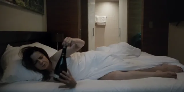 Agata Kulesza znów prokuratorem. I znów pije. "Zabawa zabawa" - zobacz zwiastun filmu w gwiazdorskiej obsadzie